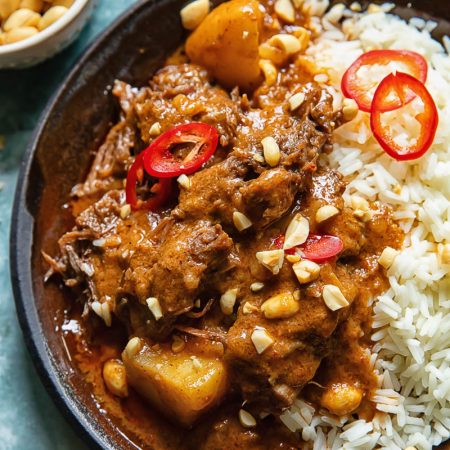 Massaman Curry – Beef / Chicken / Prawn / Veg